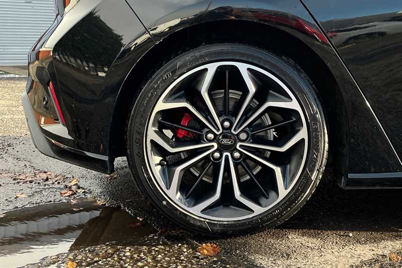 Used Ford Focus 2018 for sale - 76733822: Photo 11