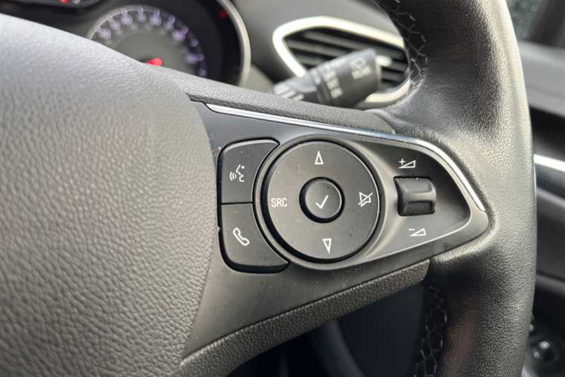 Used Vauxhall Crossland 2022 for sale - 76852480: Photo 22