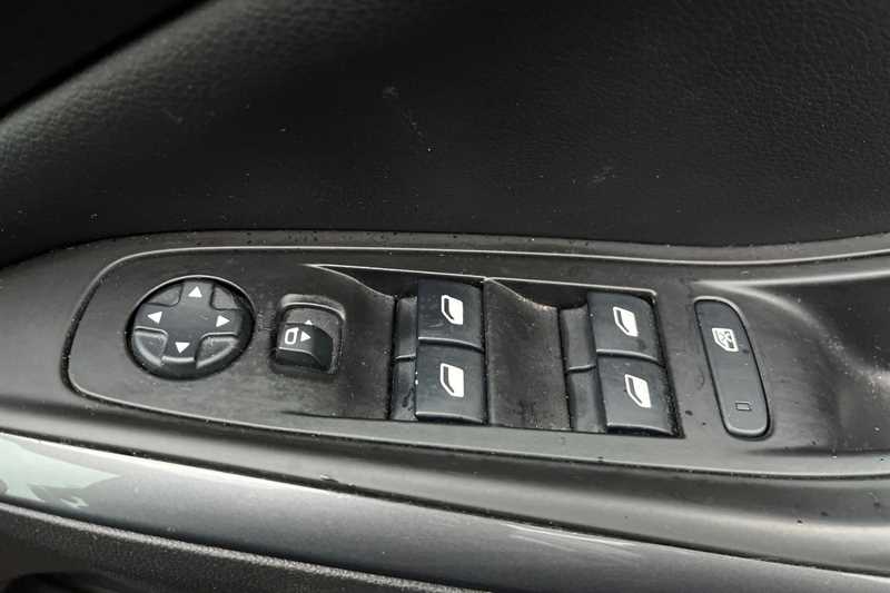 Used Vauxhall Grandland X 2018 for sale - 77473686: Photo 16