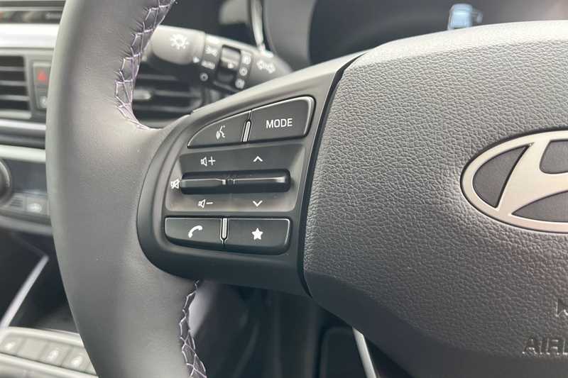 Used Hyundai i10 for sale - 76733327: Photo 21