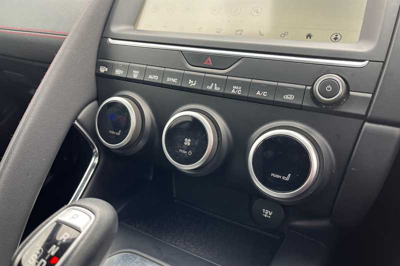 Used Jaguar E-Pace 2020 for sale - 76489580: Photo 15