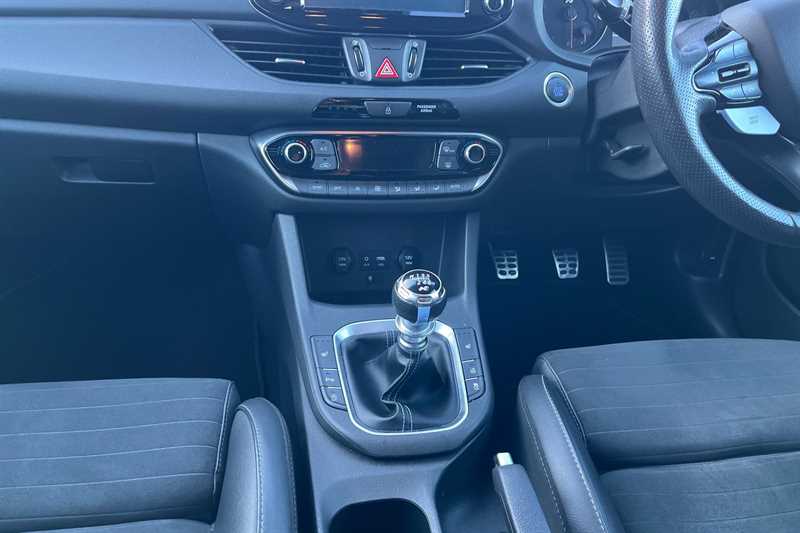 Used Hyundai i30 2020 for sale - 76329417: Photo 14