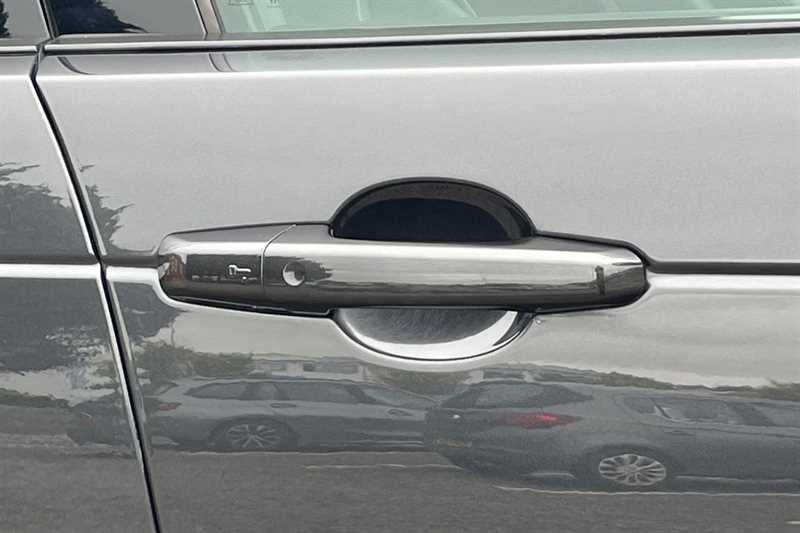 Used Land Rover Discovery 2018 for sale - 76525200: Photo 33