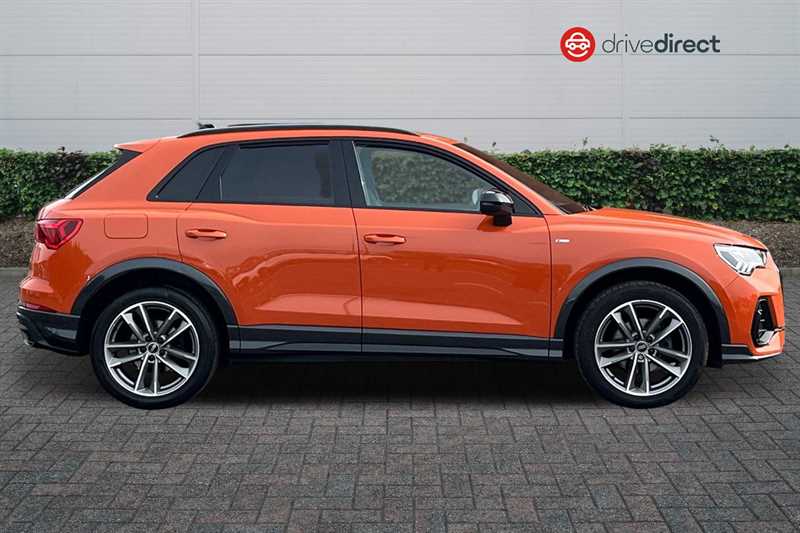 Used Audi Q3 2022 for sale - 76088233: Photo 2