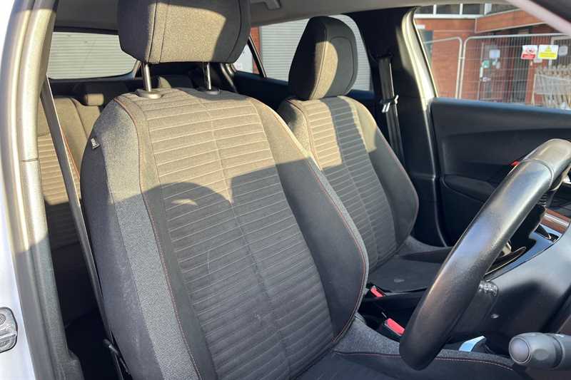 Used Peugeot 2008 2022 for sale - 77390990: Photo 23