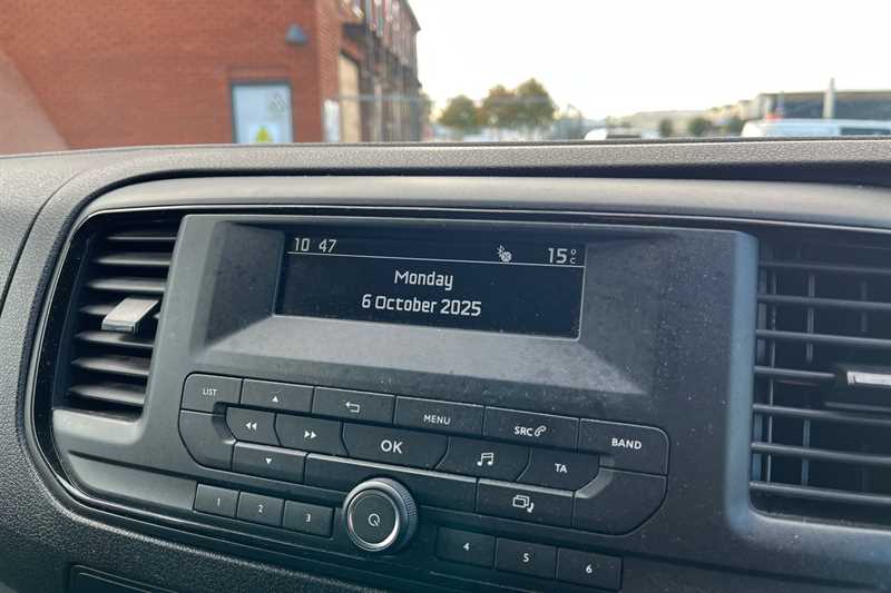 Used Vauxhall Vivaro 2020 for sale - 76489184: Photo 17