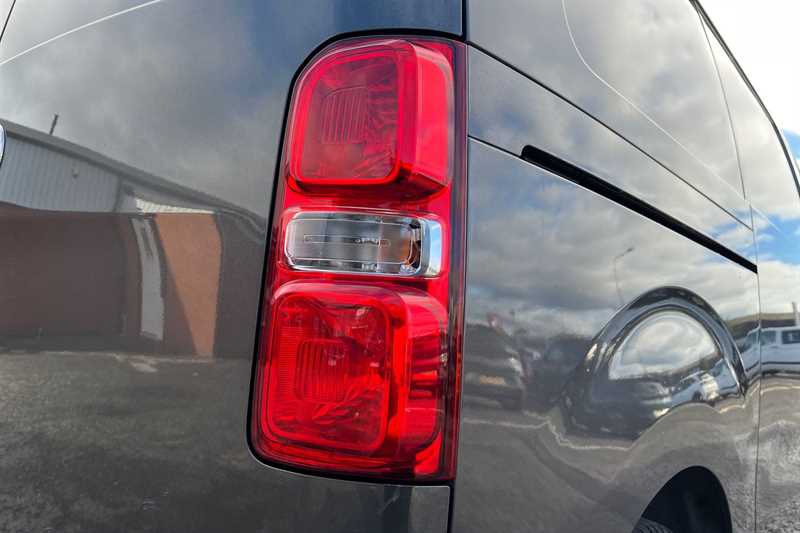 Used Vauxhall Vivaro 2020 for sale - 76489184: Photo 32