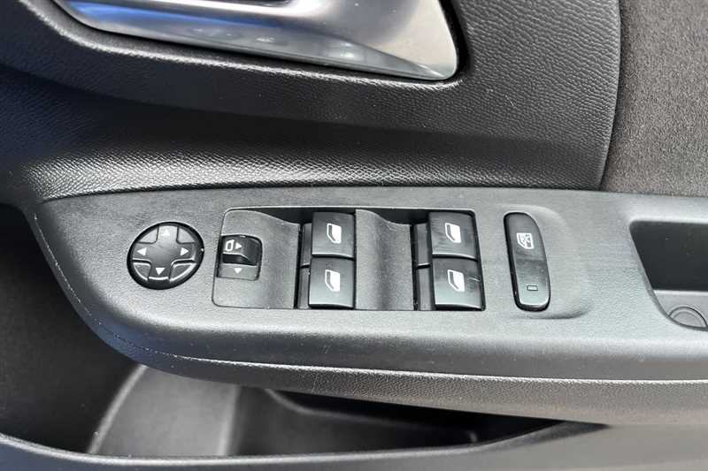 Used Vauxhall Corsa 2022 for sale - 76732820: Photo 16