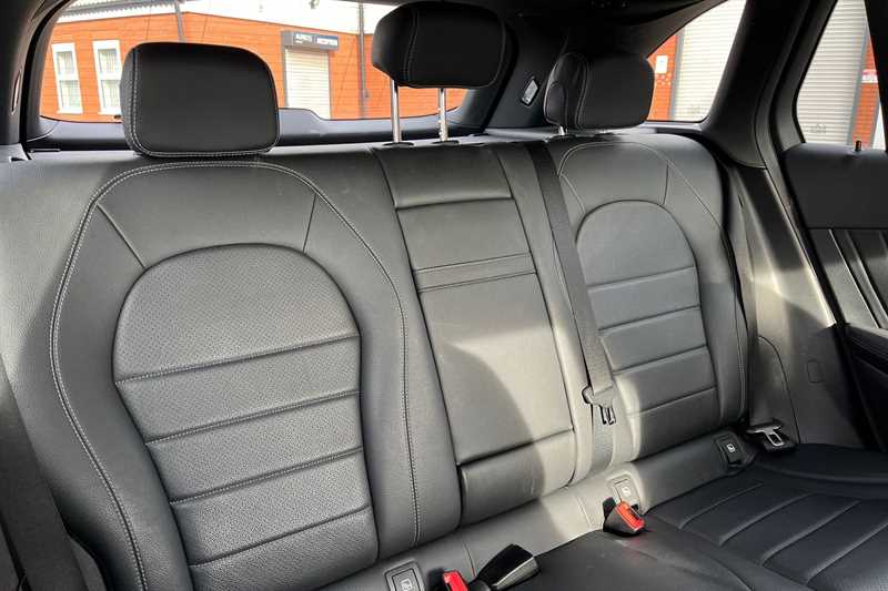 Used Mercedes-Benz GLC 2018 for sale - 76530622: Photo 24