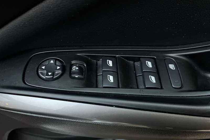 Used Vauxhall Grandland 2023 for sale - 77474177: Photo 16