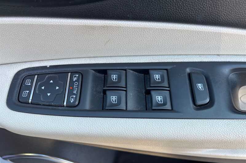 Used Renault Captur 2019 for sale - 78217500: Photo 16