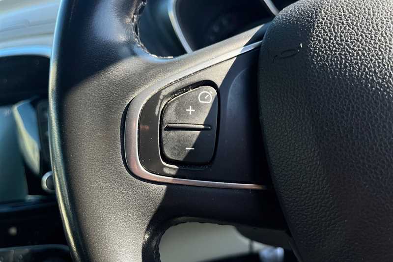 Used Renault Captur 2019 for sale - 78217500: Photo 21