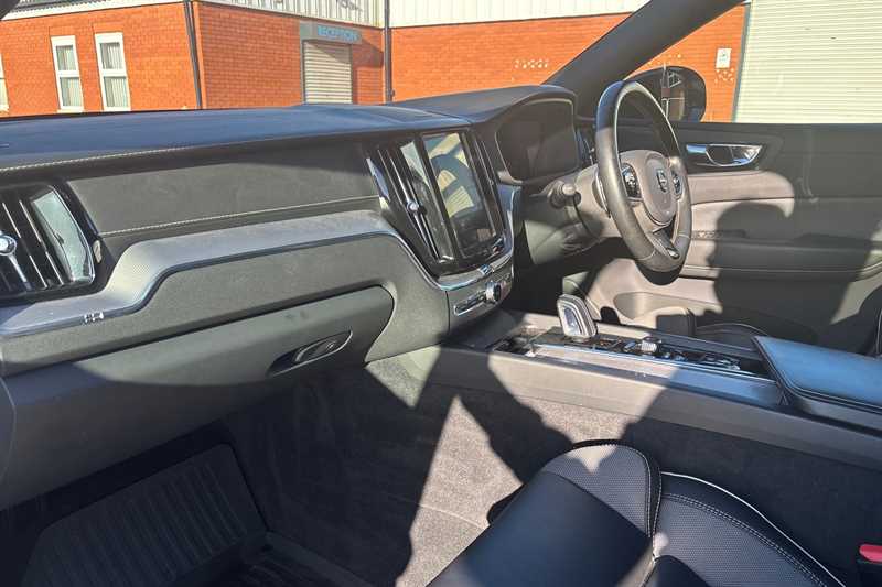 Used Volvo XC60 2020 for sale - 76938518: Photo 13