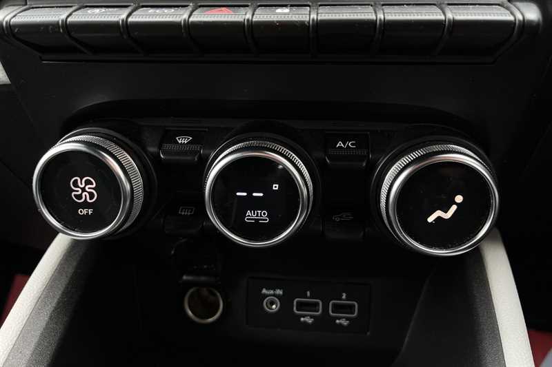 Used Renault Clio 2021 for sale - 77972090: Photo 15