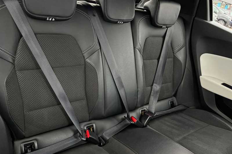 Used Renault Clio 2021 for sale - 77972090: Photo 24