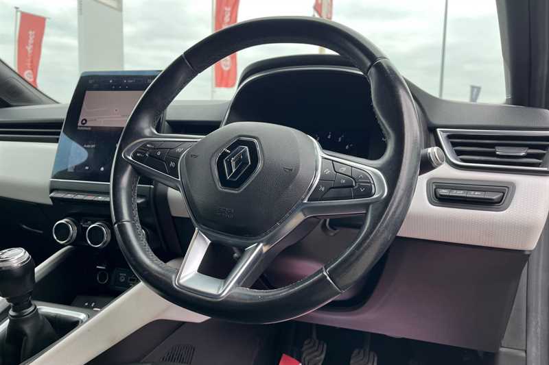 Used Renault Clio 2021 for sale - 77972090: Photo 38