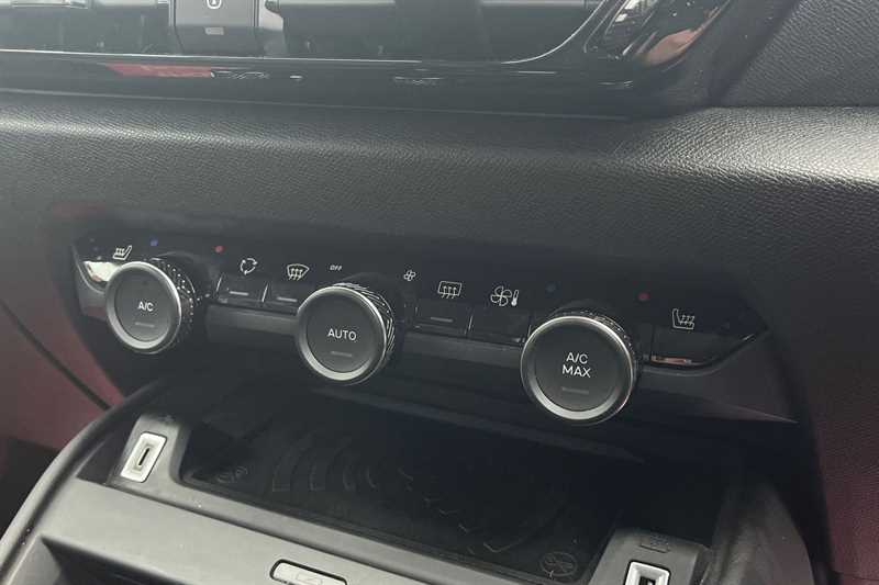 Used Citroen C4 2022 for sale - 76747233: Photo 15