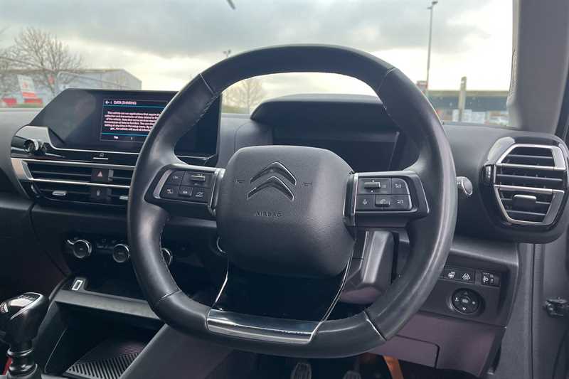 Used Citroen C4 2022 for sale - 77031768: Photo 40