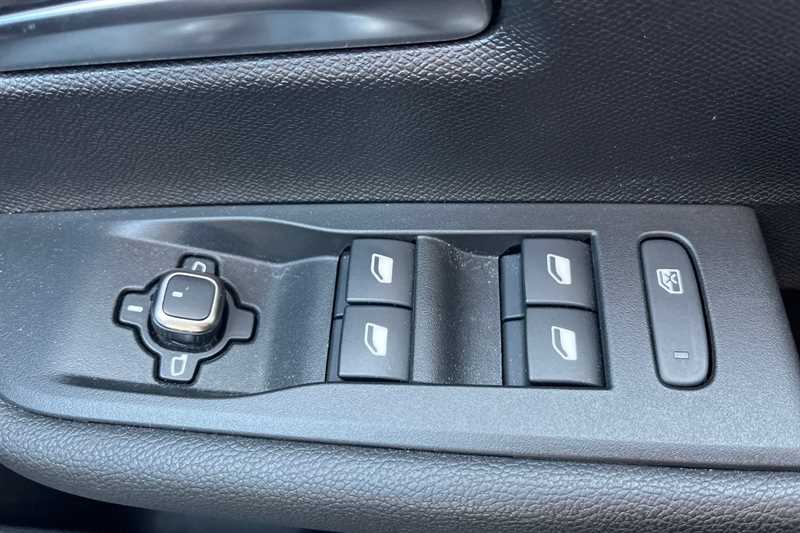 Used Vauxhall Astra 2023 for sale - 77800491: Photo 16