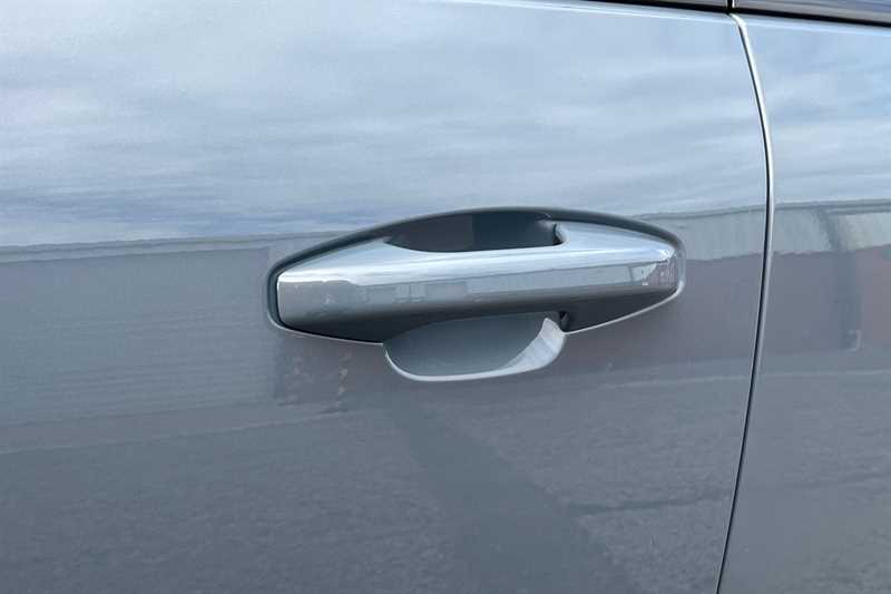 Used Volvo XC40 2020 for sale - 76463694: Photo 33