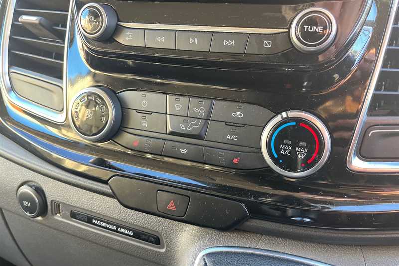 Used Ford Transit Custom 2019 for sale - 76391118: Photo 15