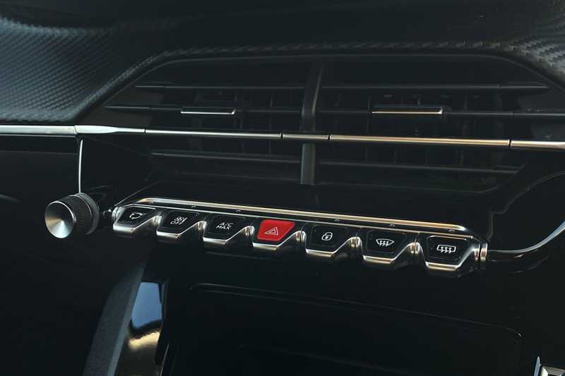 Used Peugeot 2008 2022 for sale - 77375292: Photo 39