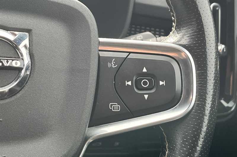 Used Volvo XC40 2020 for sale - 76448219: Photo 22