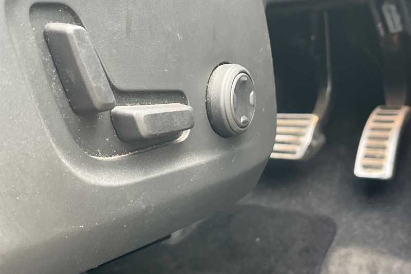 Used Volvo XC40 2020 for sale - 76448219: Photo 26