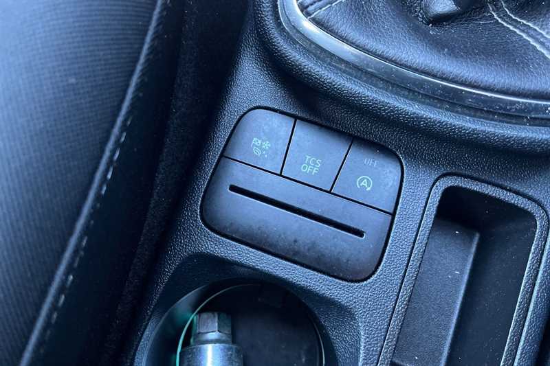 Used Ford Fiesta 2020 for sale - 77773892: Photo 38