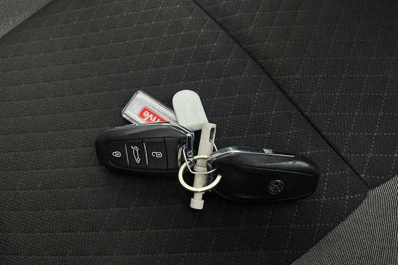 Used Vauxhall Grandland X 2018 for sale - 77390644: Photo 40