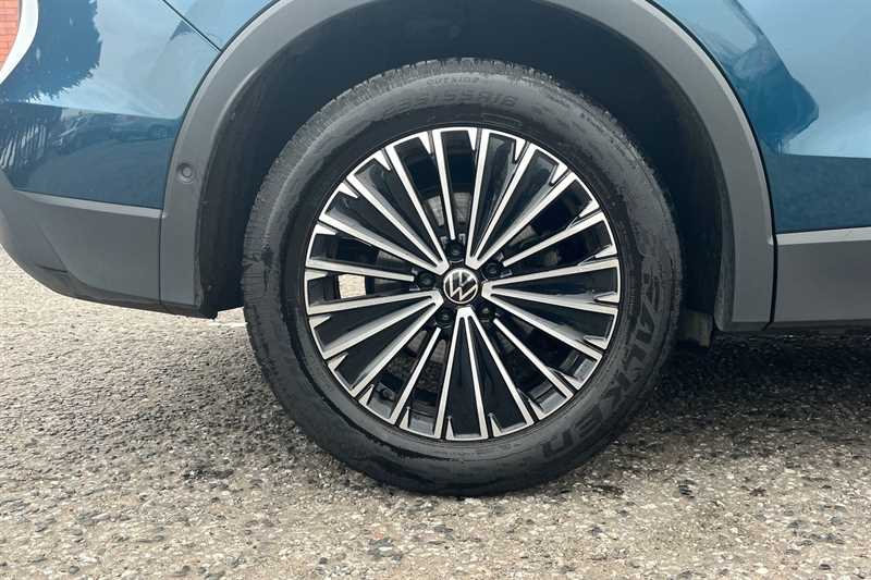 Used Volkswagen Tiguan 2024 for sale - 76853201: Photo 11