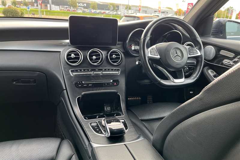 Used Mercedes-Benz GLC 2018 for sale - 76362495: Photo 14