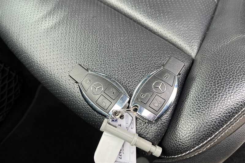 Used Mercedes-Benz GLC 2018 for sale - 76362495: Photo 39