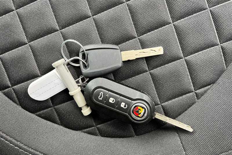 Used Abarth 595 2022 for sale - 78216485: Photo 38