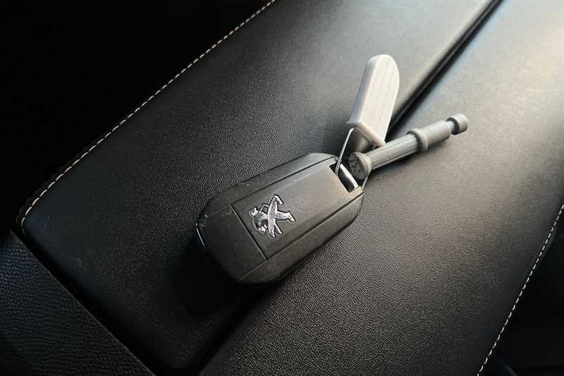 Used Peugeot 5008 2019 for sale - 76939325: Photo 37