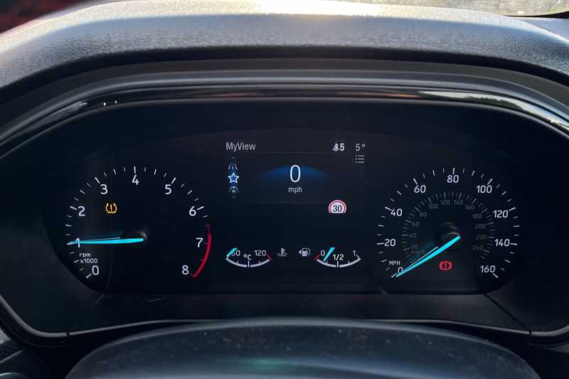 Used Ford Focus 2018 for sale - 76939576: Photo 20