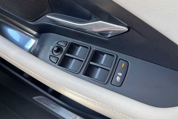 Used Jaguar E-Pace 2019 for sale - 75418098: Photo 16