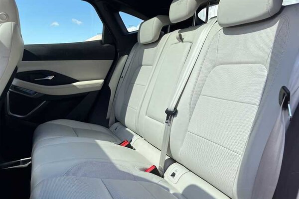 Used Jaguar E-Pace 2019 for sale - 75418098: Photo 24