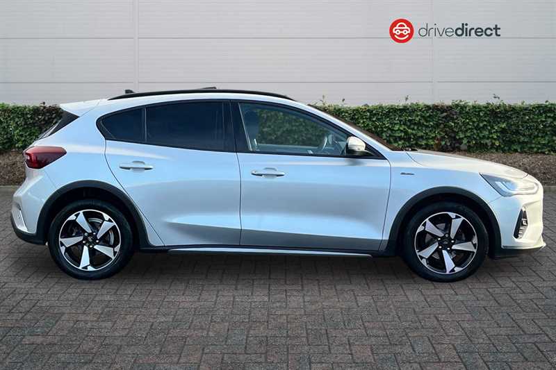 Used Ford Focus 2023 for sale - 77430449: Photo 2