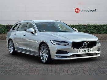 2019 - 2.0 T4 Momentum Plus Estate 5dr Petrol Auto Euro 6 (s/s) (190 ps)