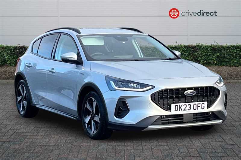 Used Ford Focus 2023 for sale - 76610120: Photo 1