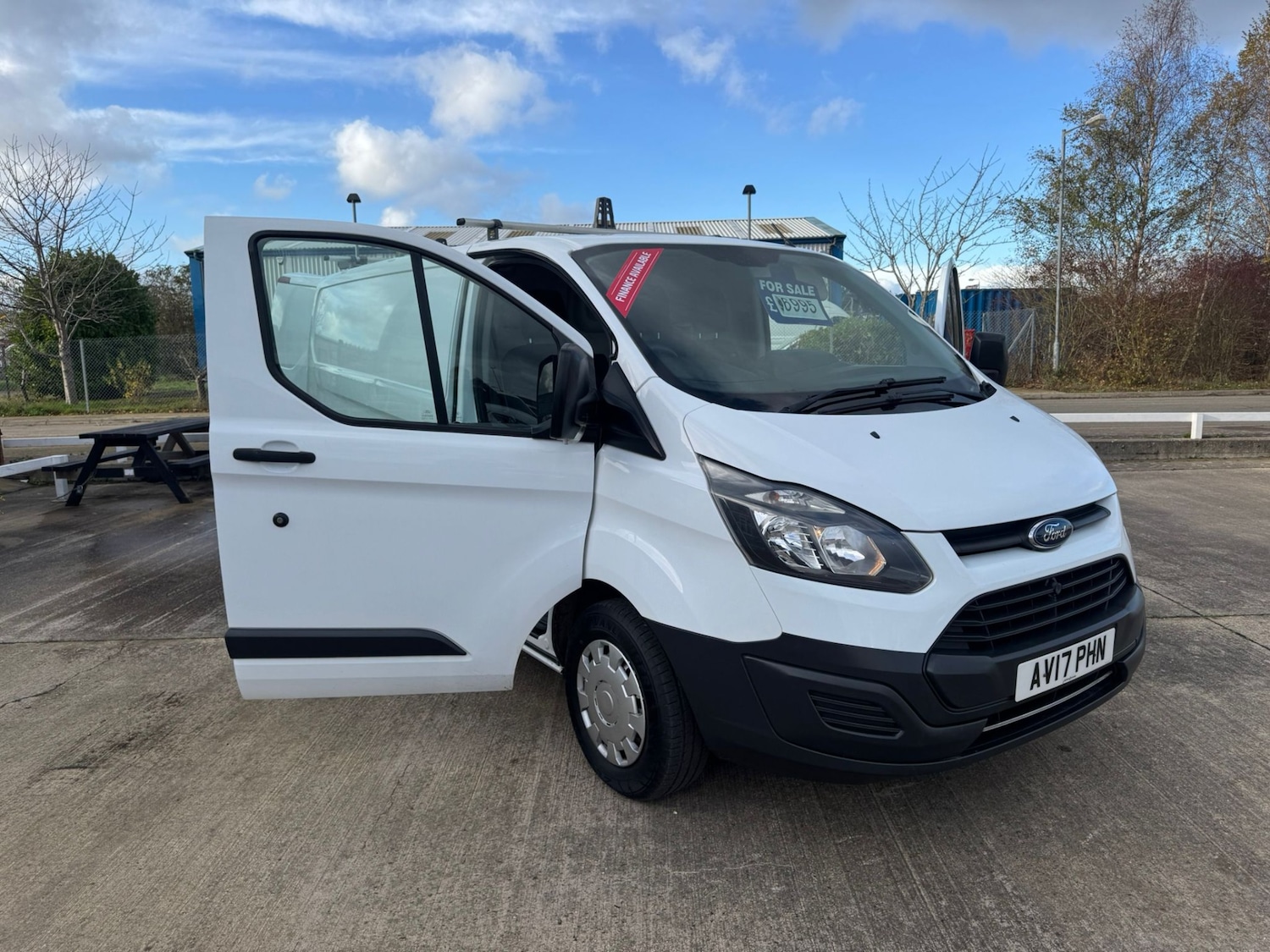 Used Ford Transit Custom 2017 for sale - 76626803: Photo 11