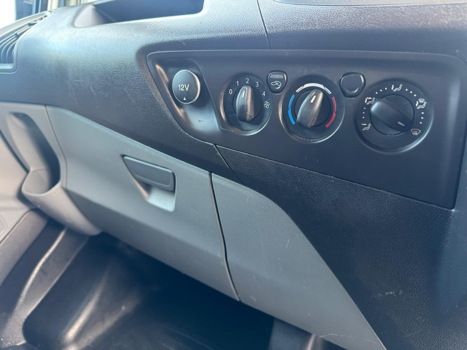 Used Ford Transit Custom 2017 for sale - 76626803: Photo 27