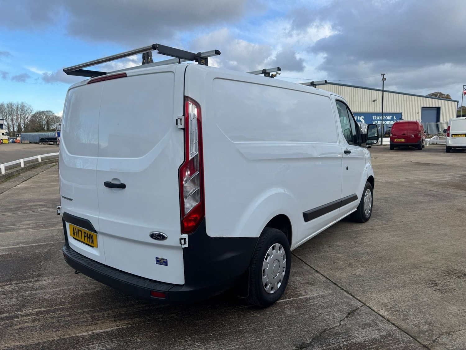 Used Ford Transit Custom 2017 for sale - 76626803: Photo 5