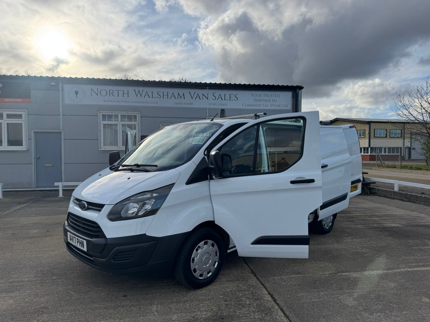 Used Ford Transit Custom 2017 for sale - 76626803: Photo 9