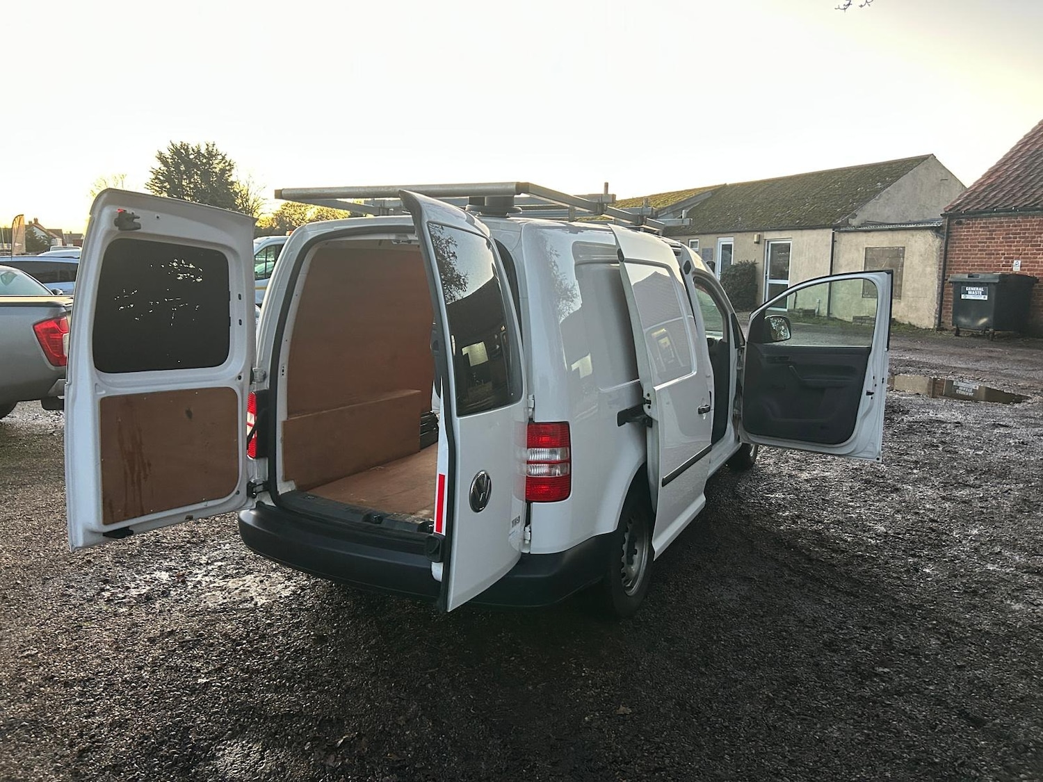 Used Volkswagen Caddy 2013 for sale - 76791235: Photo 13