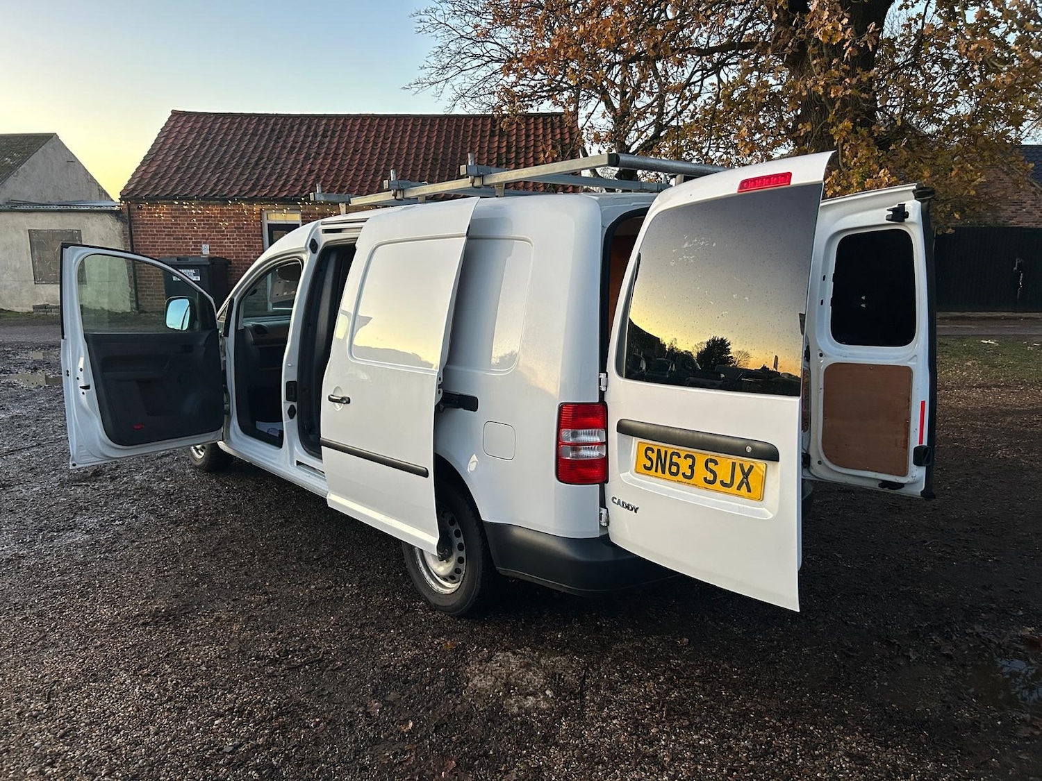 Used Volkswagen Caddy 2013 for sale - 76791235: Photo 15