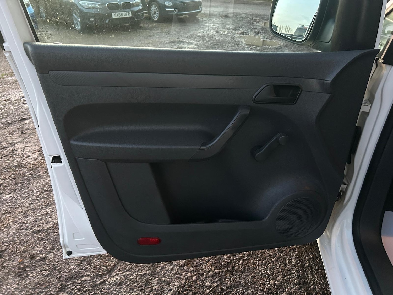 Used Volkswagen Caddy 2013 for sale - 76791235: Photo 25