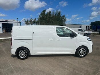 Used Vauxhall Vivaro 2022 for sale - 75702449: Photo