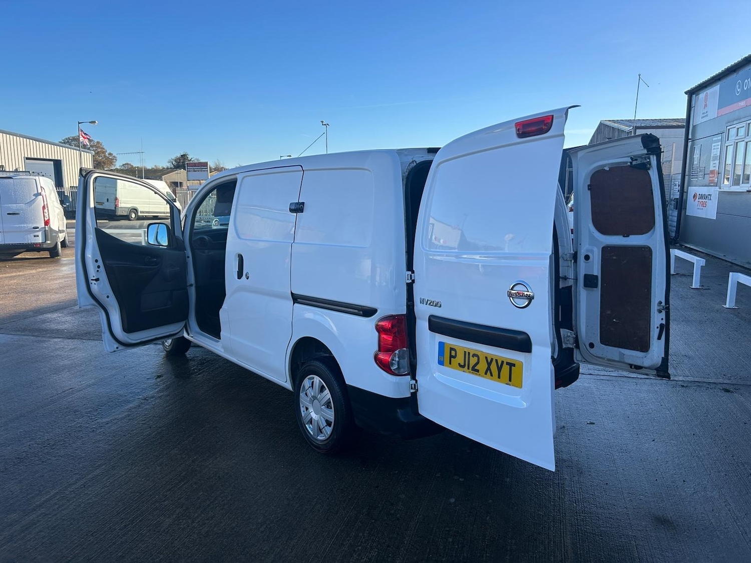 Used Nissan NV200 2012 for sale - 76651024: Photo 15